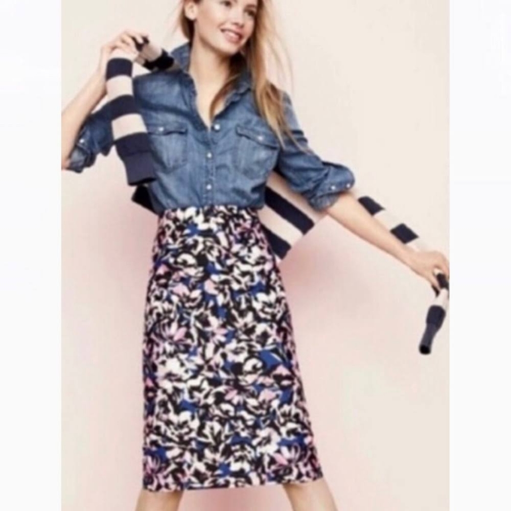 NWT J Crew size 4 Hibiscus Print pencil Skirt